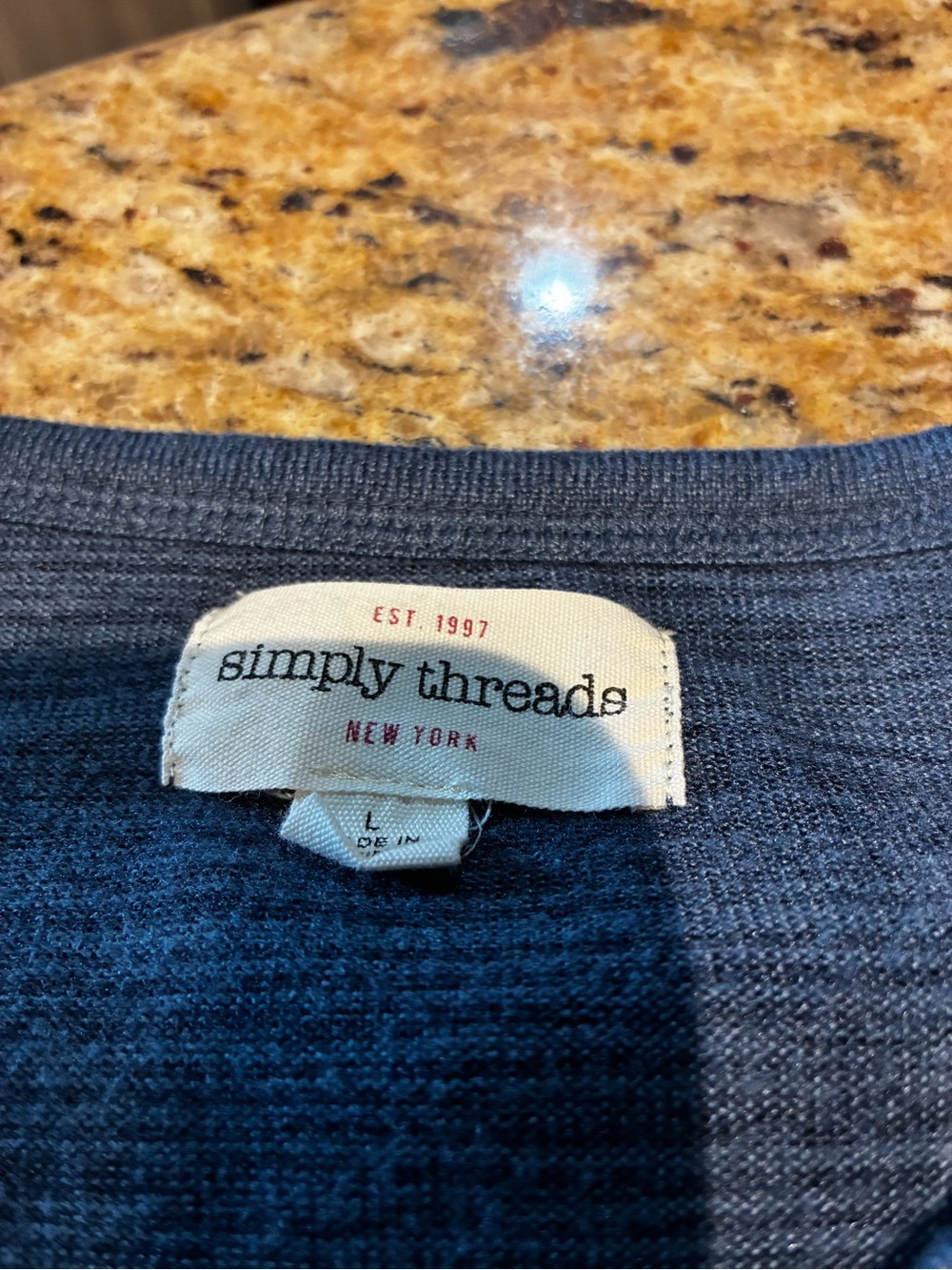 Simply Threads Lounge Set size Large - Picture 3 of 5